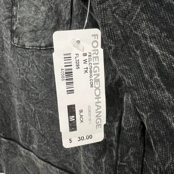 Foreign Exchange Size M Crop Top Sweater - Picture 5 of 6